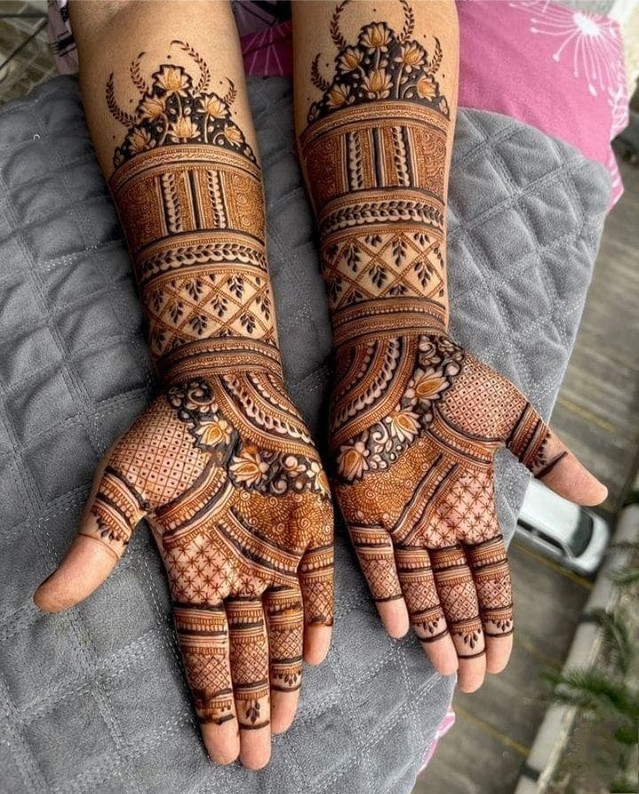 Arabic and Modern Mehndi Design
